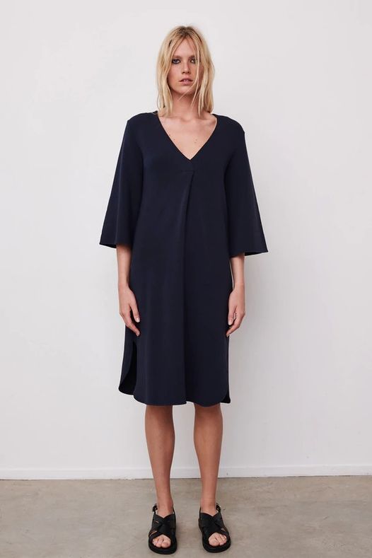 CEEconceptstore's tweet photo. New at my store #pennandinkny Penn&amp;Ink N.Y #preautumn #newcollection Sweat Dress 129,00 Euro https://t.co/lxtYhhQ0FB