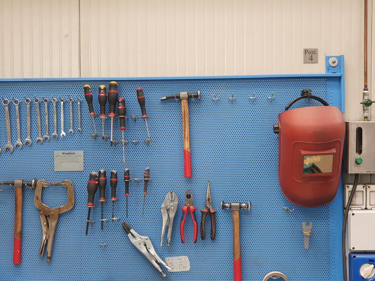 VsystemTech's tweet image. #Vsystem workstations

#WeShapeTheImpossible #hydroforming #welding #tubebending #specialalloys #automotive #defence #aerospace #motorvalley #aerovalley