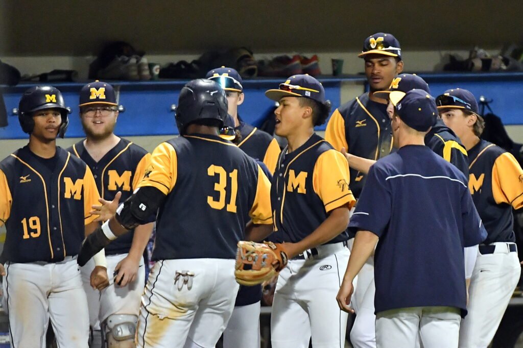 MDrago59's tweet photo. With Manheim Central losing to Manheim Township, Muhlenberg has moved back to No. 1 in District 3 Class 5A power rankings. 
https://t.co/KmIWkUu0j7
@MuhlsBaseball  @B_Coley12 @SeanLevan20  @cavanna26  @DaltonFollweil2 @fidler_drew @bjkopetsky @MuhlsAthletics #mikedragosports https://t.co/kABItylGWp