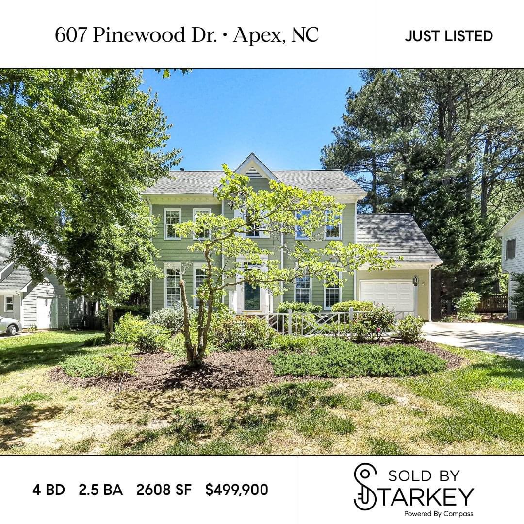 SoldByStarkey's tweet photo. Come for the amazing Apex location (Brookfield - close to Downtown Apex, Apex High, Costco, etc)... stay for that screened porch. 😍   With 4 bedrooms AND a huge bonus AND a formal living room... there's a room for everything in this lovely home. https://t.co/VRj2NAoFNV