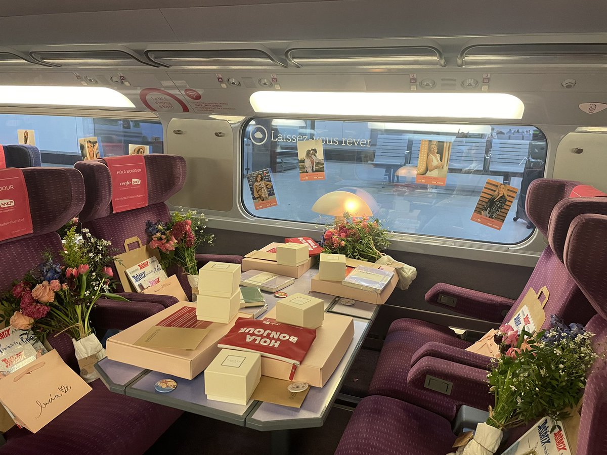 monsbal's tweet photo. Camino de #paris con @Renfe_SNCF_Es para visitar @ParcAsterix #madeinfluencer https://t.co/9ONmfQtdRy