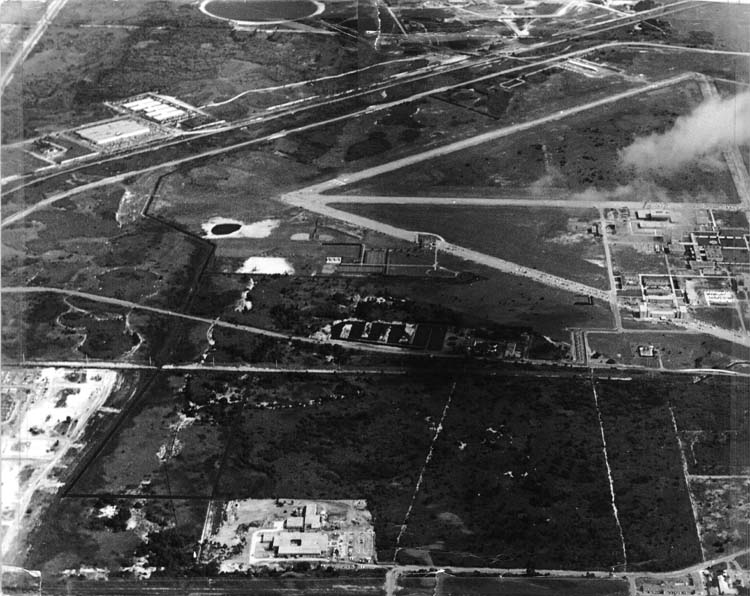 BocaHistory's tweet photo. It has been a long time...so we might be rusty but can you guess where and when this photo was taken? π§π΅οΈββοΈ
#ThursdayThoughts #TheSchmidtMuseum #BocaHistory50th #MakingHistoryBoca #BocaRaton #BocaRatonFL #BocaRatonFlorida #iambocaraton #historydetective #historydetectives https://t.co/WCKRgZm0dc