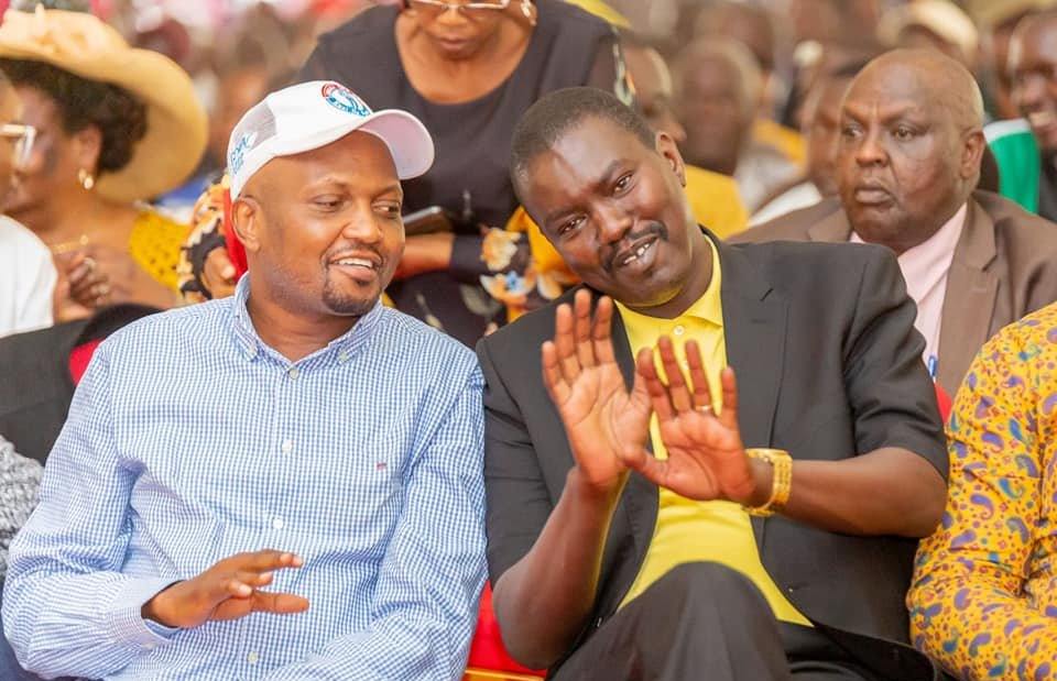 Tuko_co_ke's tweet photo. Kiambu gubernatorial candidate Moses Kuria leaves his followers in stitches after his witty comment. 

"Let me be thinned by mine," he wrote. 

Photo: Moses Kuria

#tukonews #Kenya #politics https://t.co/jNPsCYB6z8