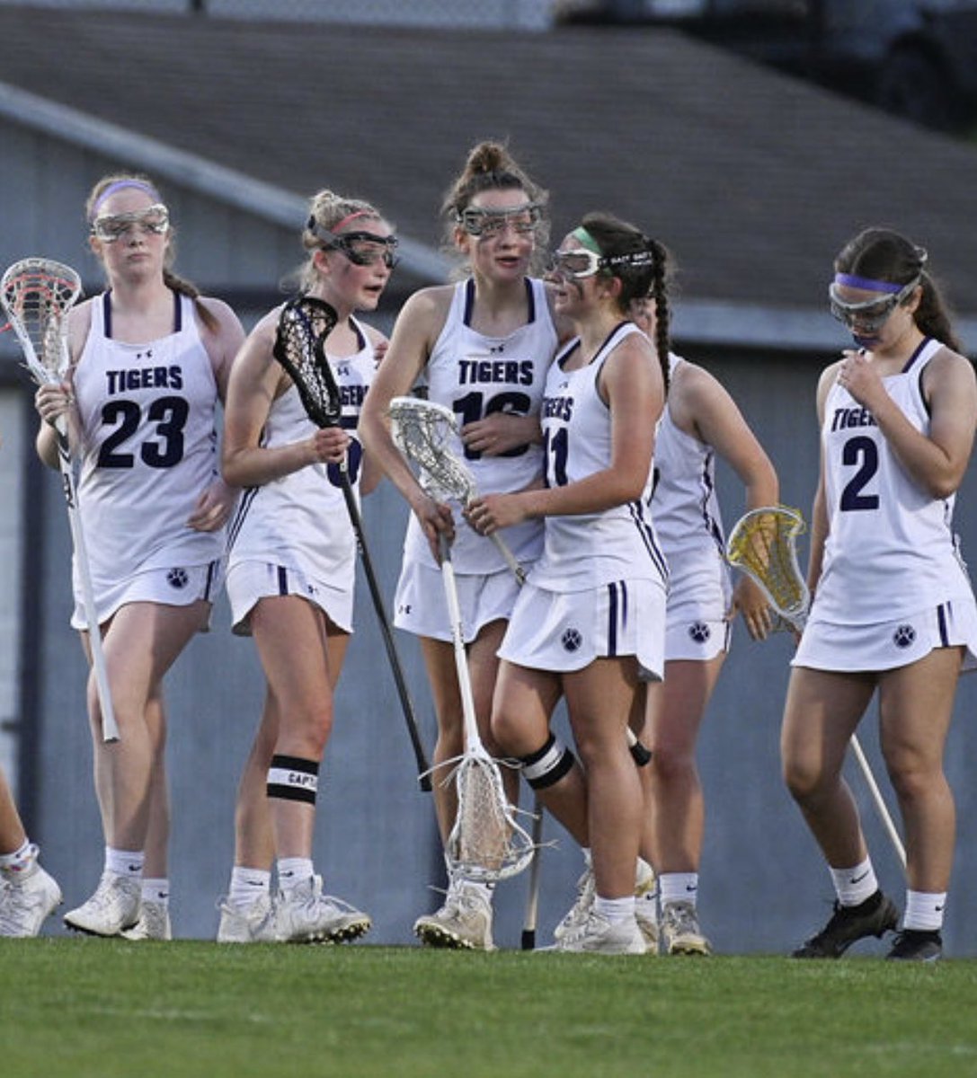 Pick Central Girls Lax 🥍 tweet media