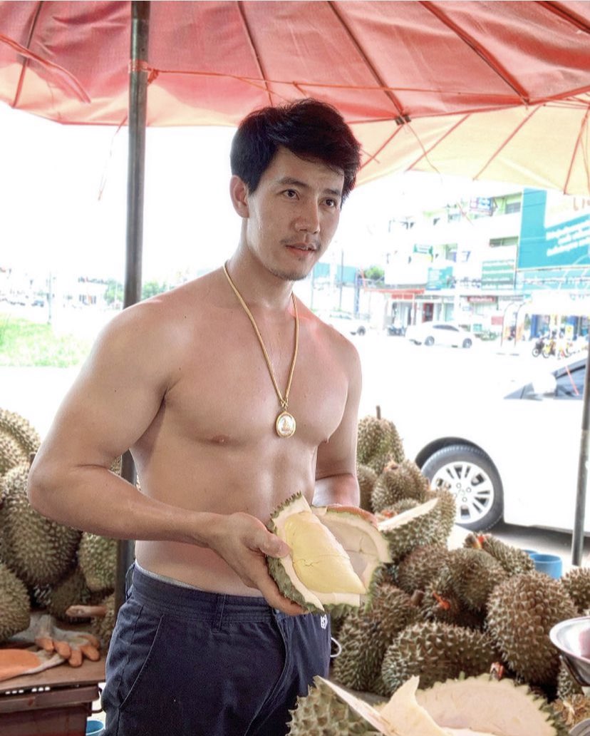 SkyHumyai's tweet photo. จะกินทุเรียนหรือกินพ่อค้า  ไส่ กกน ขายเหงื่อเยิ้ม สนใจ id.   Skysky4289 https://t.co/818KGBl7oa