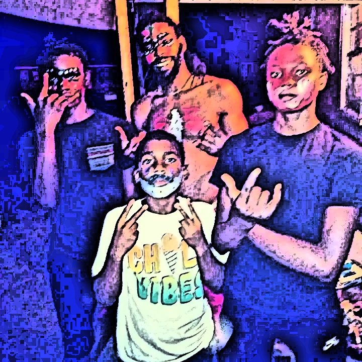 NoFlyZoneLLC1's tweet photo. Man, when I say there is nothing more fonder than creating lasting memories! My favorite gang in the entire world! #ThompsonGang- #MyNation -#MyPride -#MyHouse - #MyKings #OurHouse #OurTribe https://t.co/9RhaV4FqTu