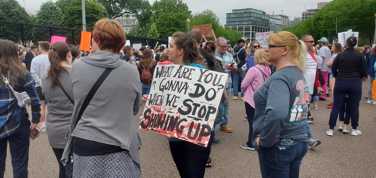 rmalove's tweet photo. #nationalnursesmarch https://t.co/MPnJneJxI2