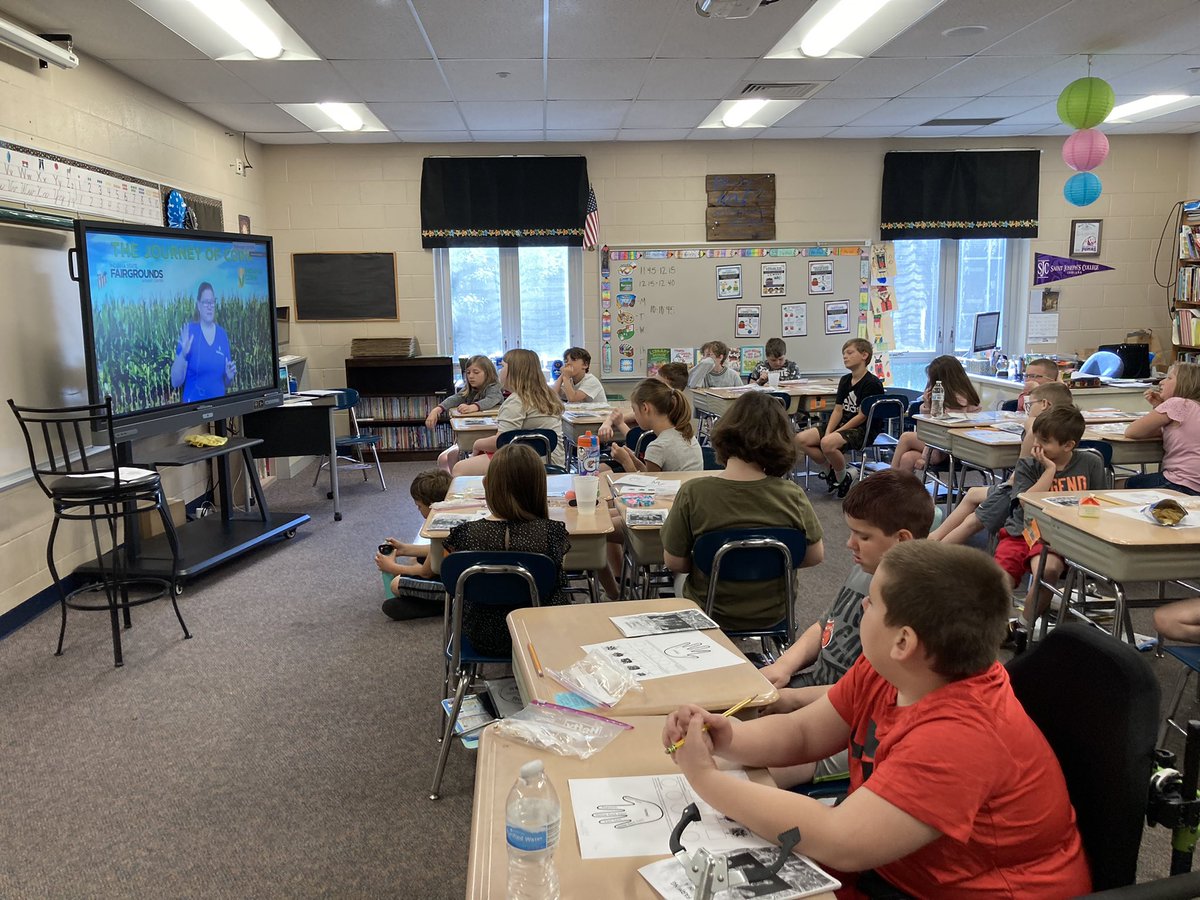 alripberger's tweet photo. Shout out to @IndyStateFair for hosting our classroom on a virtual field trip about the Journey of Corn! #thirdgrade @TiptonSchools  @TiptonElement @TiptonSuperin https://t.co/VSCM76RYkU