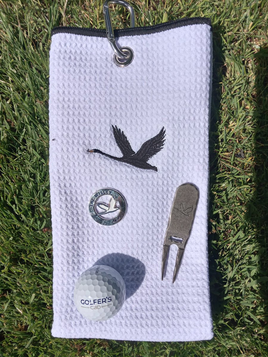 golferscbd's tweet photo. Our #Giveaway from The Wisley has a towel, ball marker and pitch fork ⛳ Just like the tweet to enter and we'll announce a winner later today 💪 #GolfersCBD https://t.co/v8E1NZ7kjn