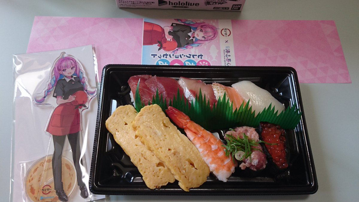 mesiteroV's tweet photo. 時間や社会に囚われず、幸福に空腹を満たす時、Vtuberの配信を観る時

つかの間、彼は自分勝手になり自由になる

誰にも邪魔されず、気を使わず
ものを食べるそして観るという孤高の行為
この行為こそが現代人に平等に与えられた、最高の癒しと言えるのである https://t.co/ZCBqsjVhc3