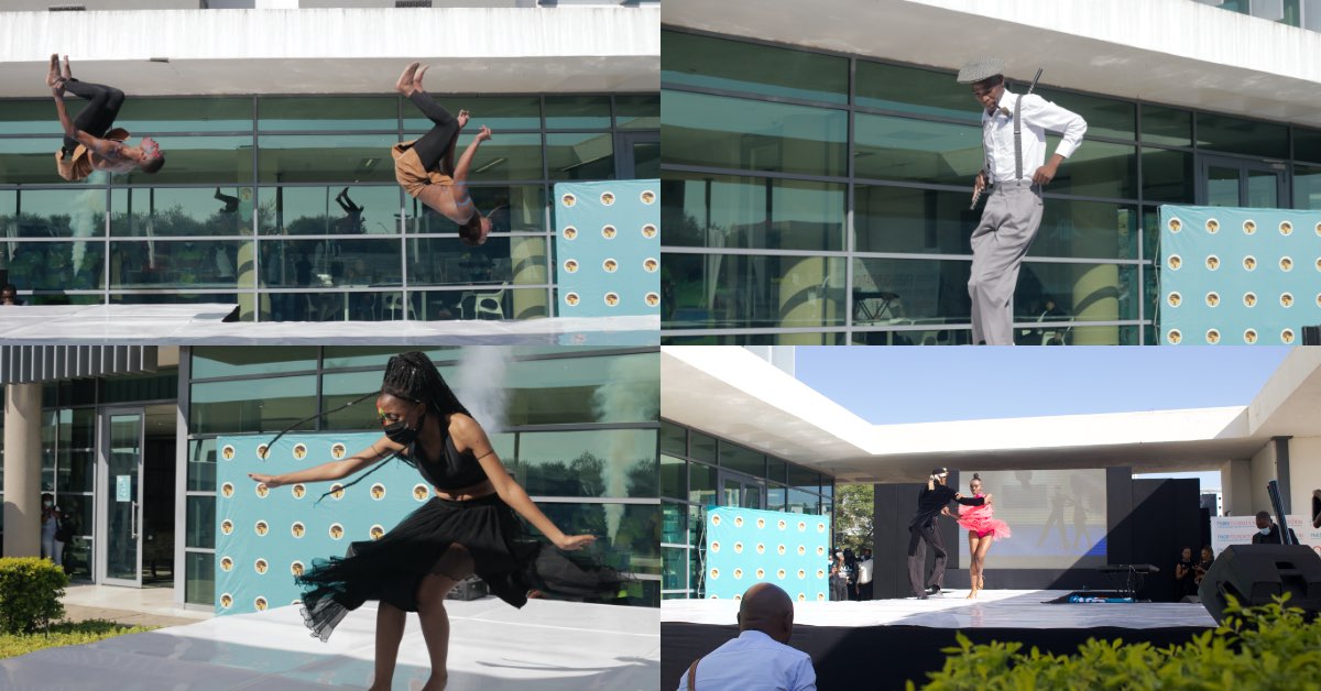 FNB_Botswana's tweet photo. Some of the finalists from today's Bodiragatsi Jwame, Lentswe Lame showcase, the Dance category just got off stage.
Finalists:
- City Ollas
- Thato Kgwedi
- Rinyeri la Meraba
- Lebalang Edwin Sera
- Stellinah A. Tlhabano
#FNBBFoundation #30YearsofPositiveChange #FNBLove #FNBB https://t.co/gO1SBZrxNg