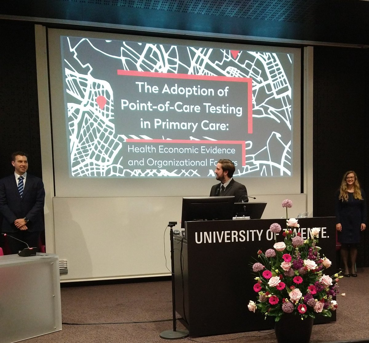UTwenteHTSR's tweet photo. Today, Deon Lingervelder defends his thesis on the #adoption of #poctest in #primarycare @UTwente https://t.co/f5FsbqqIv0
