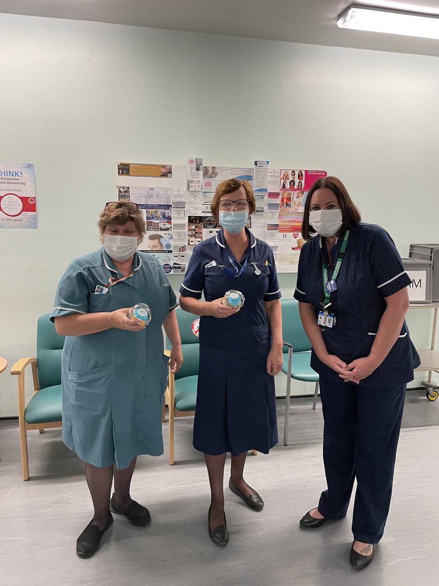 Lorraine Morris tweet media