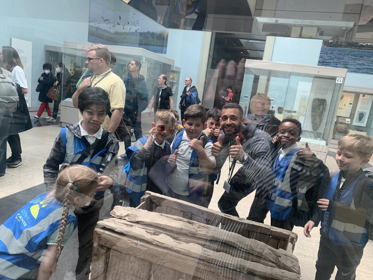 Y3ElmTree's tweet photo. What an amazing day! The @britishmuseum has taught us so much about life in Ancient Egypt. We are so proud of the inquisitive children who are now full of facts! @WoodhillSch https://t.co/LdAJMzYaGU