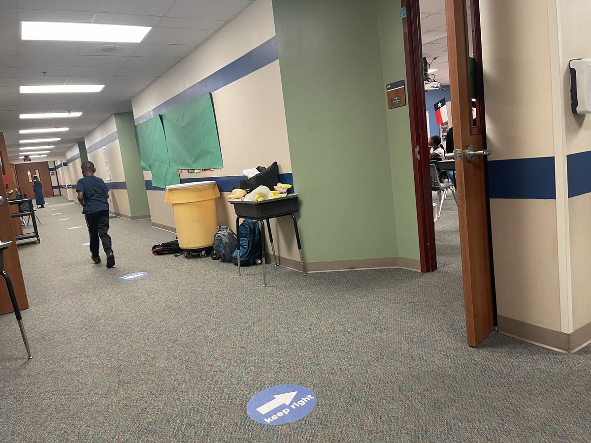 PerotIlce's tweet photo. Amazing! @Jenkins_Jaguars are excited to SHOW OFF their learning on the STAAR! So much enthusiasm! Powerful attitude! Growth Mindset is flourishing! @SpringISD @SpringISD_Curr https://t.co/0IfmUbHdXF