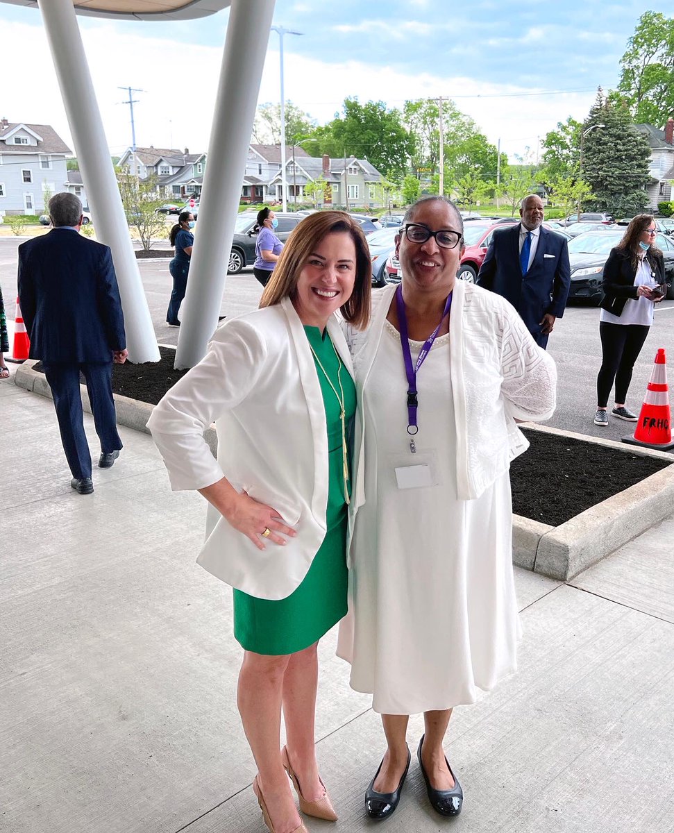 HplexSolutions's tweet photo. Hplex was honored in partnering with Five Rivers Health Centers as their owner representative. This project was completely designed virtually through the pandemic. Making this dream a reality for this well-deserved team. Congrats on the ribbon cutting ceremony @FiveRiversHC https://t.co/lg092phWJJ