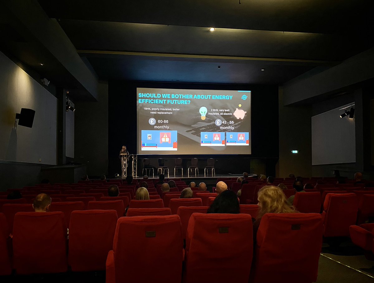 ShefDigiFest's tweet photo. A great introduction from @EyUpSkills about their work championing digital accessibility through the pandemic, and a super interesting talk about open data from Dr Neha Seghal to kick things off 🎉 #sheffdigifest https://t.co/uKlPZewYjO