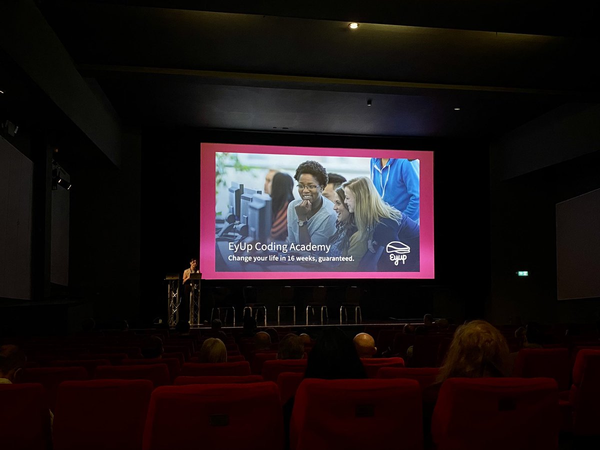 ShefDigiFest's tweet photo. A great introduction from @EyUpSkills about their work championing digital accessibility through the pandemic, and a super interesting talk about open data from Dr Neha Seghal to kick things off 🎉 #sheffdigifest https://t.co/uKlPZewYjO
