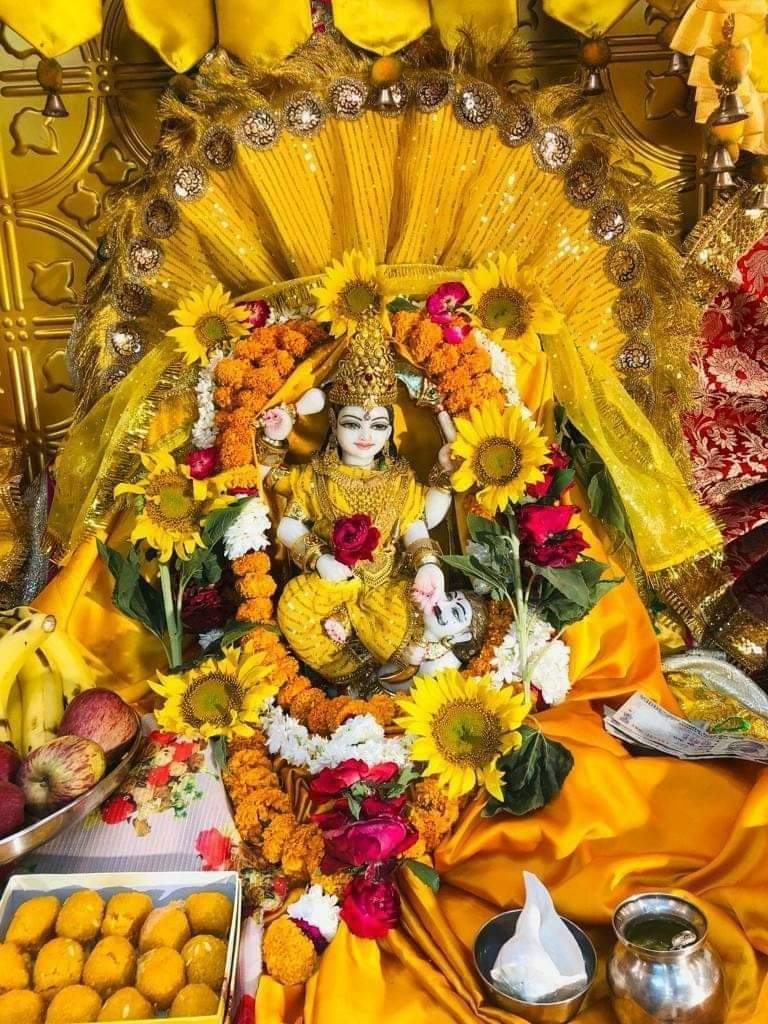 baglamukhipuja's tweet photo. माँ बगलामुखी आप सभी पर अपनी कृपा और आशीर्वाद बनाए रखें। जय माँ बगलामुखी। https://t.co/wWSUis2qAK