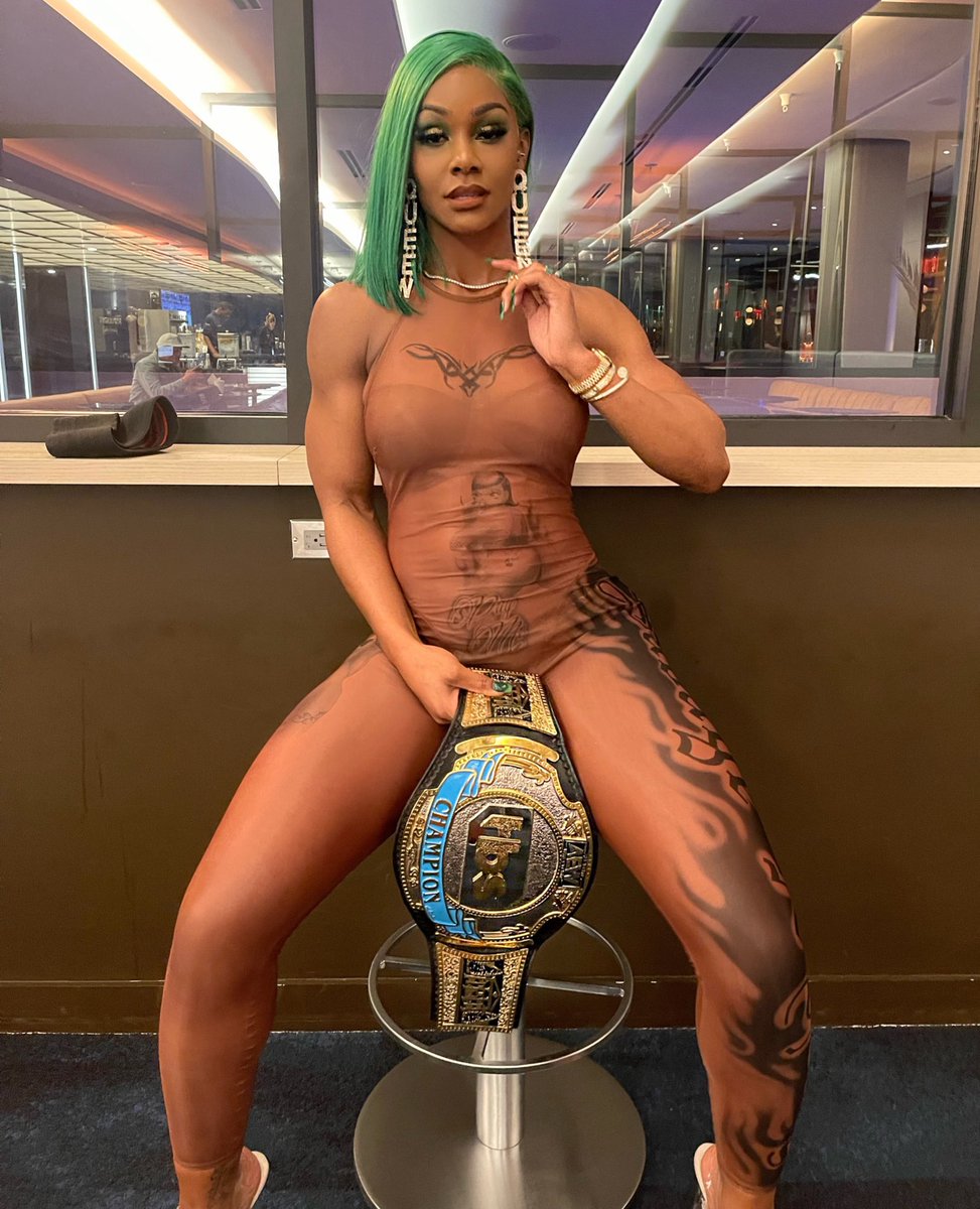 Jade_Cargill's tweet photo. Walking SAVAGE 😈
@SavageXFenty 
This nude was 😍😍 https://t.co/Yh48kG0RIg