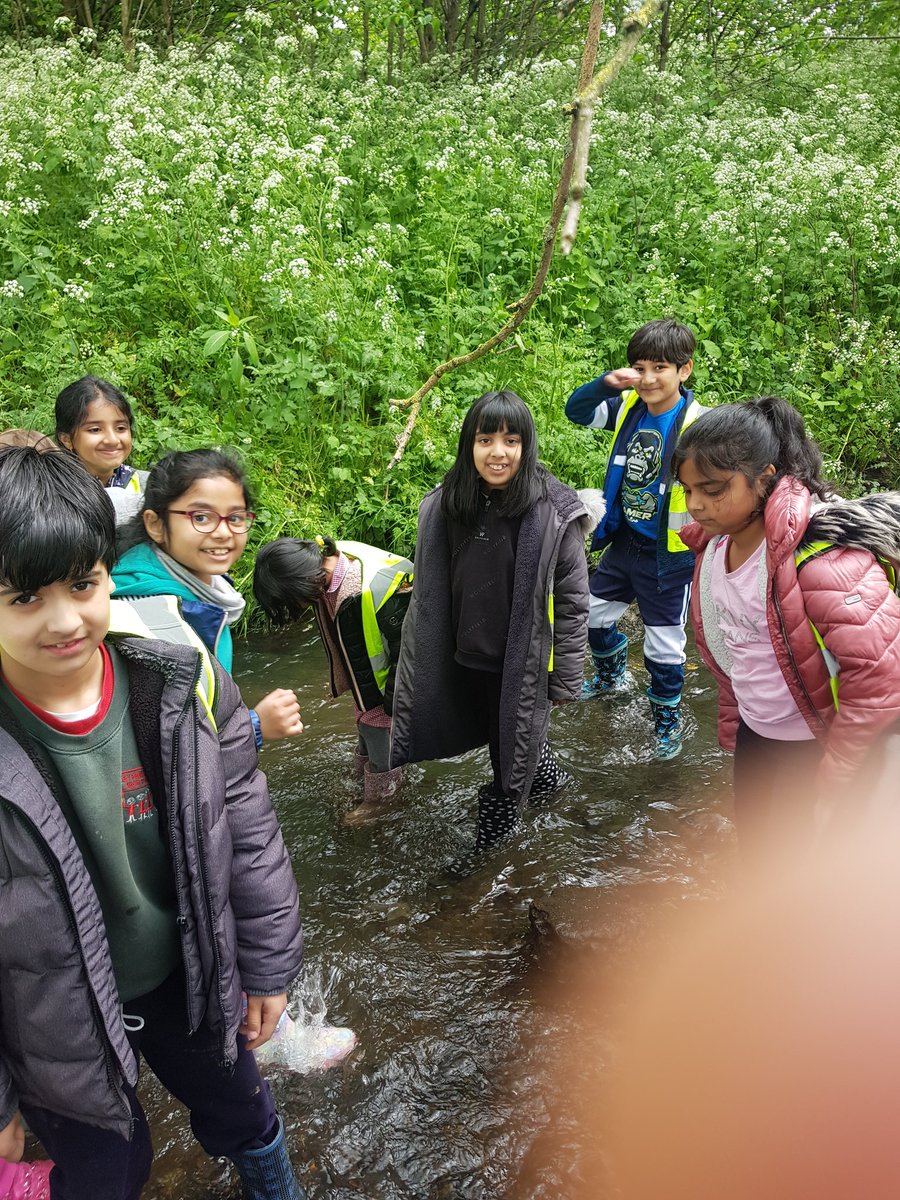 MrShahsClass's tweet photo. Of course we had time for free play to explore River Cole too. #Enthusiasm #Positivity  @WiderYps https://t.co/bC0BmOgug6