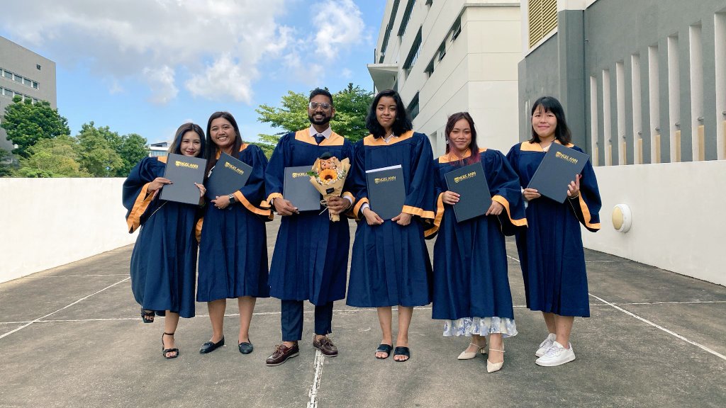Rajnaldo7's tweet photo. ษช แด
ษชแด
ษชแด สแดสส! ๐จโ๐๐
#graduation2022 #ngeeannpoly https://t.co/Lu7XL2fzuX