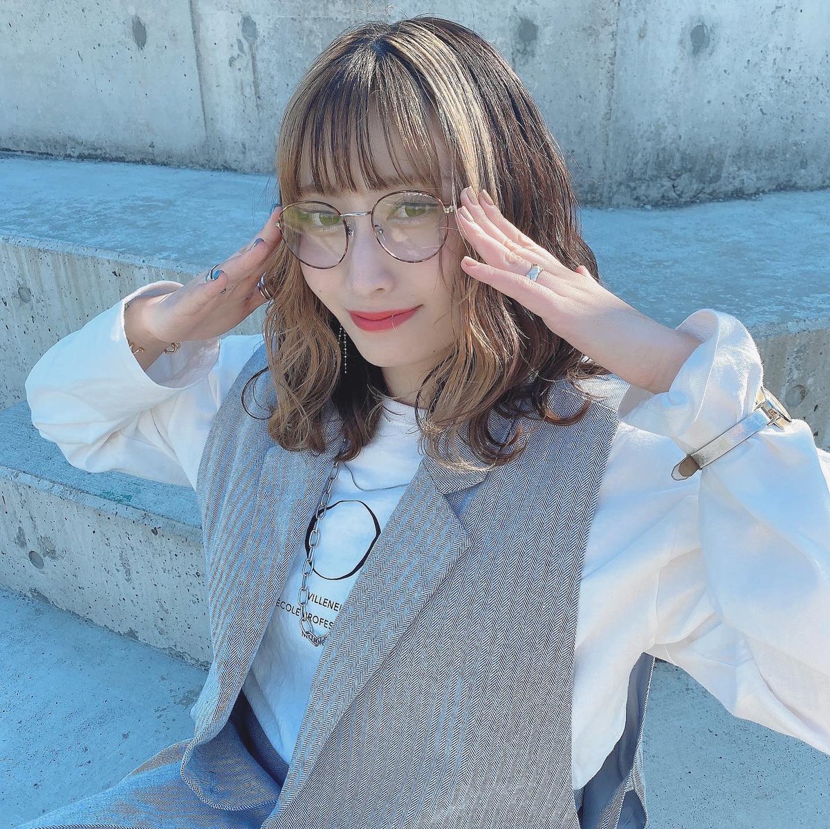 mm_0318_kn's tweet image. ┈┈┈┈┈┈┈┈┈┈┈┈┈┈┈┈┈┈
朝からゆんちょのズボン直して朝カフェ
して岩盤浴行ってお昼もしっかり食べて
飲みたかったカフェラテ片手に撮影した
りカラオケ部もできて最高すぎた🕊🤍
 #ootd #twinscode #discoat #kastane
┈┈┈┈┈┈┈┈┈┈┈┈┈┈┈┈┈┈