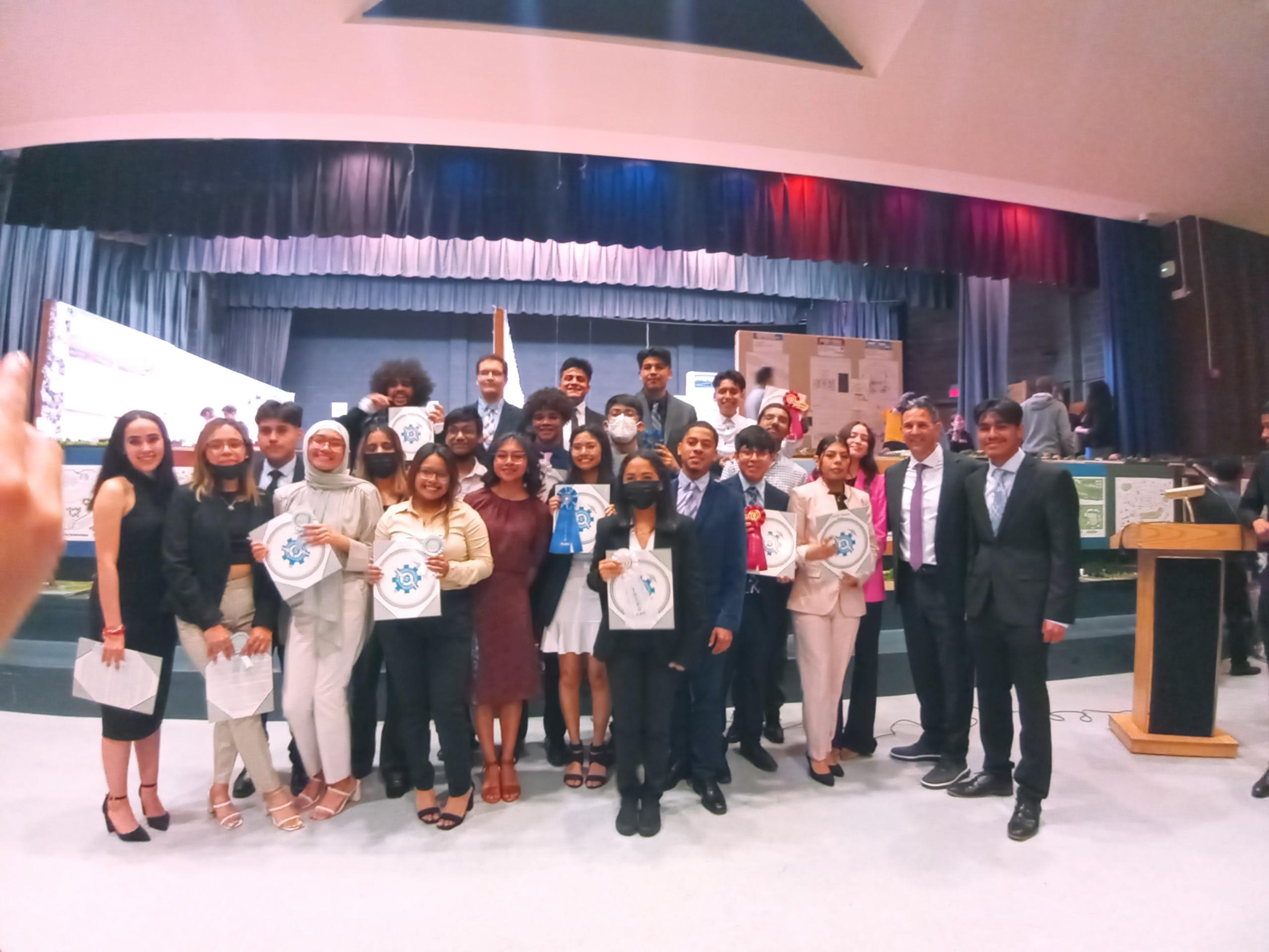 Saunders High School on Twitter "Some more photos from the 2022