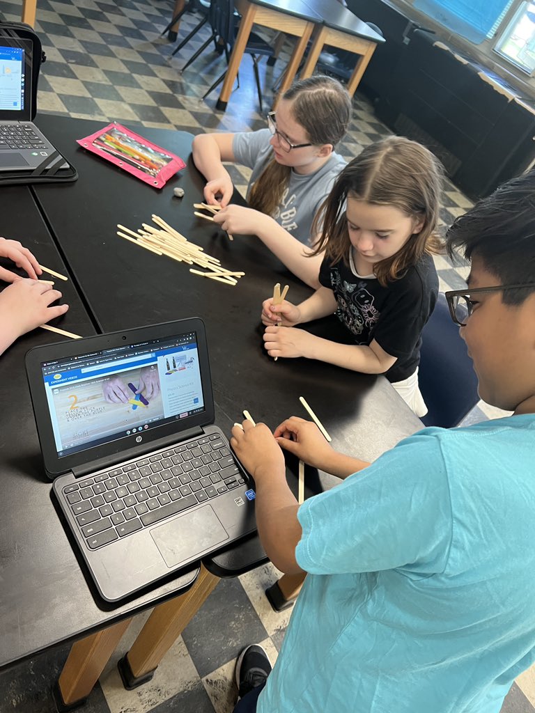 WhittleScience's tweet image. Taking a stab at making a popsicle chain reaction in 6th grade this morning. So far I hear posts of frustration but I bet they get the hang of it before class is over! #stem #elasticenergy #prideandexcellence #phearce #leveluprebelup