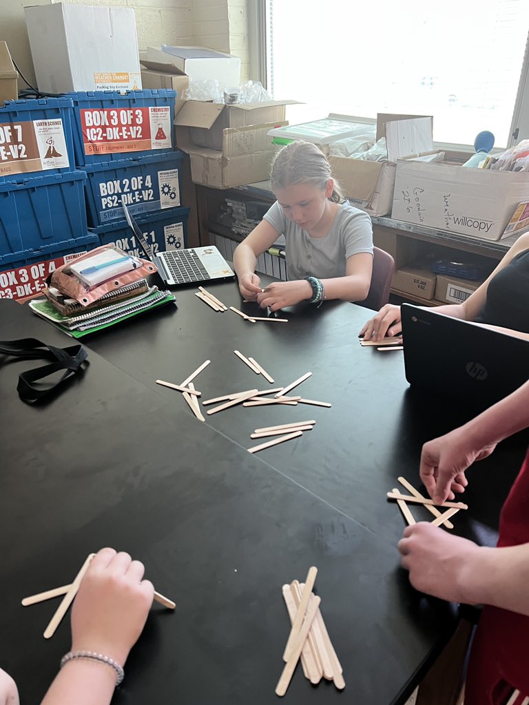 WhittleScience's tweet image. Taking a stab at making a popsicle chain reaction in 6th grade this morning. So far I hear posts of frustration but I bet they get the hang of it before class is over! #stem #elasticenergy #prideandexcellence #phearce #leveluprebelup