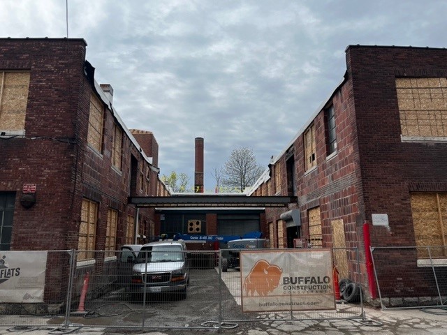 McGuireDevelops's tweet photo. #VintageFlats | Things continue to progress at #293GroteStreet, it's exciting to watch the transformation of the building! @Carmina Wood Design  @Buffalo Construction Consultants, Inc. #fall2022 #apartments #development https://t.co/byuGEErKgc