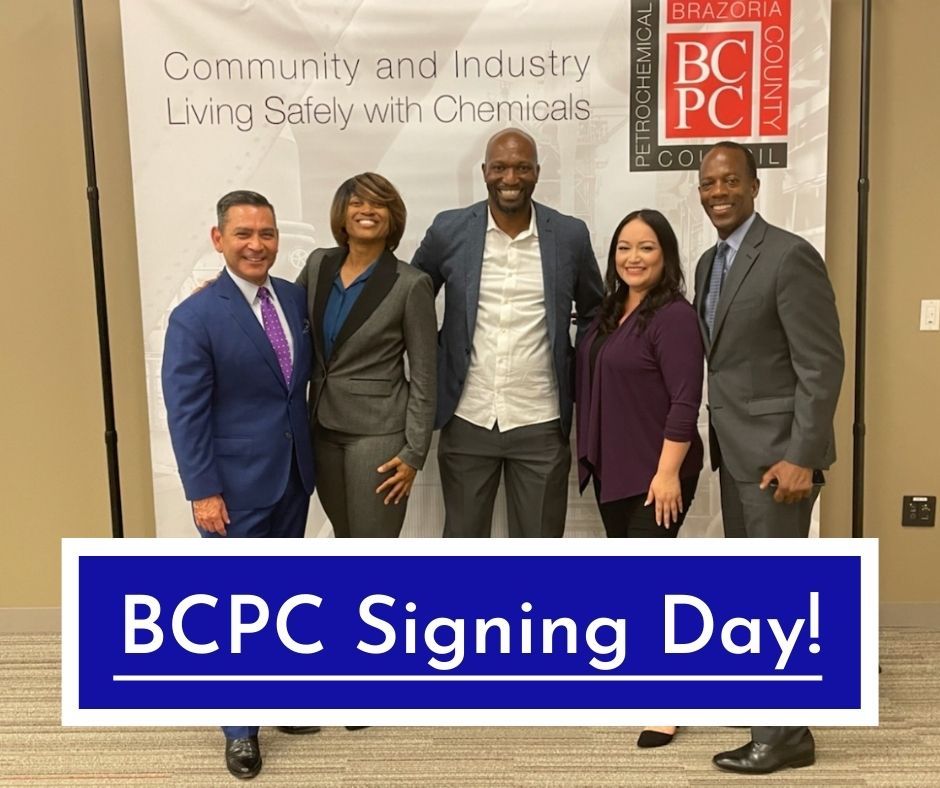 TX_Alvarez's tweet photo. I was thrilled to accompany my fellow Commissioner Representing Employers Aaron Demerson in Freeport, for the 4th Annual Brazoria County Petrochemical Council (BCPC) Career Workforce Signing Day! #BCPC #jobs #workforce #career #texasworkforcecommission #Careers #job @TXWorkforce https://t.co/yh02YHn2gv
