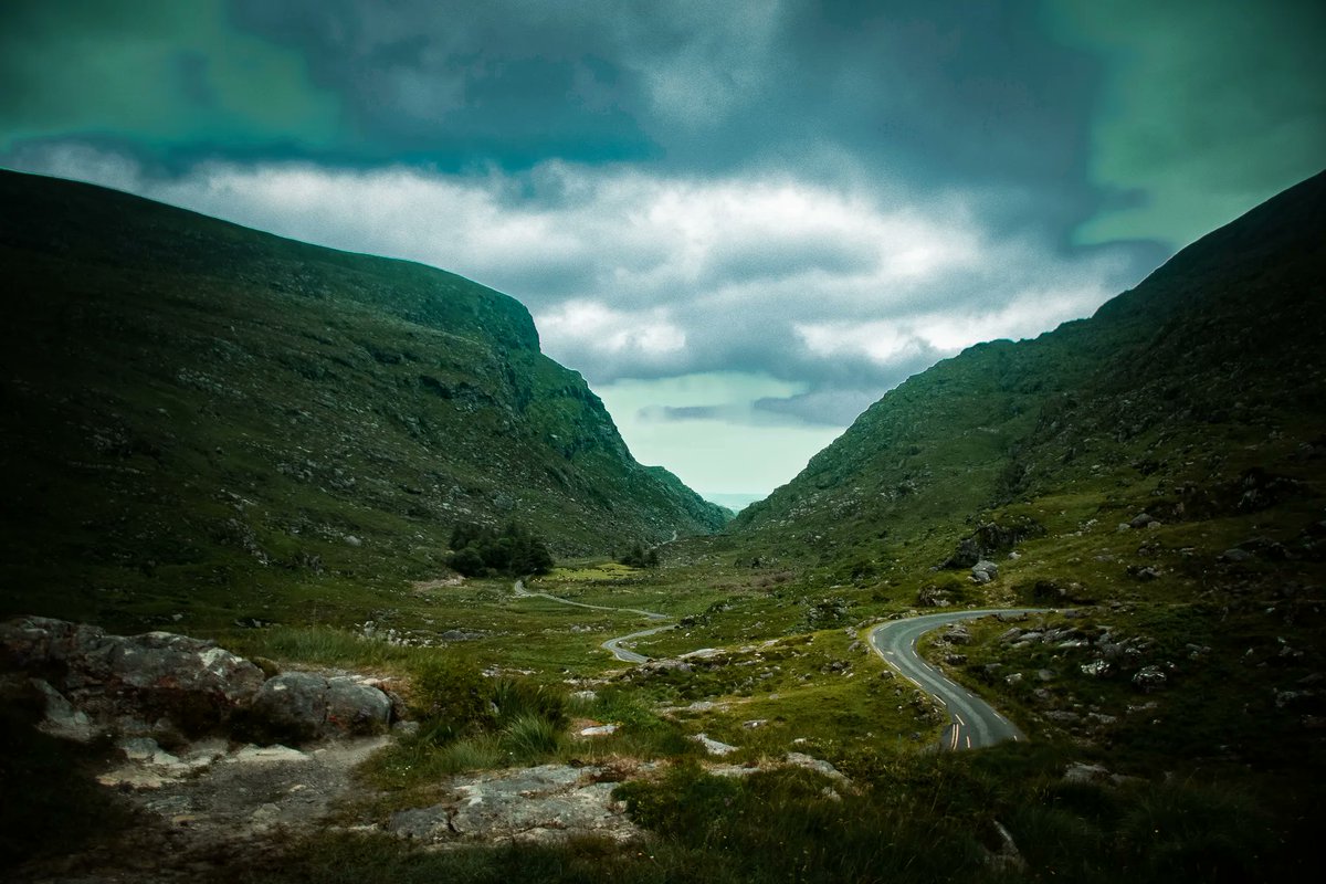 A moody day in the Gap of Dunloe, still incredibly beautiful!

#GapOfDunloe #IrishExplorer #BestofIreland #AmazingIreland #KeepDiscovering #ExperienceKerry #ReeksDistrict #IrelandTravel #Daily_Ireland