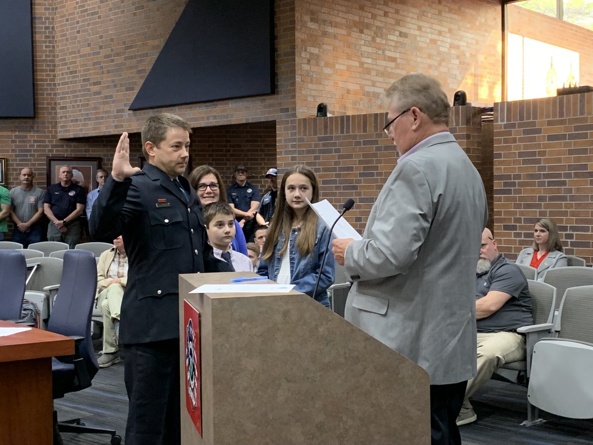 MiamiTownship's tweet photo. Congratulations to the Miami Valley Fire District new Battalion Chief Mike Renk (left), and new Lieutenant Mike Krapf, both sworn in to office Thursday morning by MVFD board President John Stalder. #miamitwppride #miamisburgohio #MVFD https://t.co/Q4Xsnd6oL3