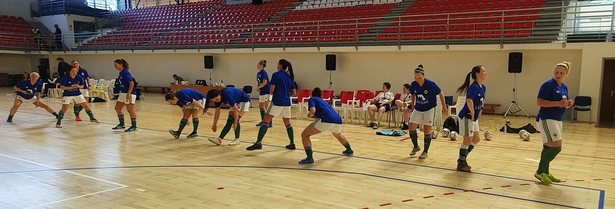 MartinePower6's tweet photo. 𝗠𝗮𝘁𝗰𝗵 𝗗𝗮𝘆 𝟮

Girl's are ready to go, just under 30 minutes to kick off 💚 #GAWA https://t.co/Try91M0xfq