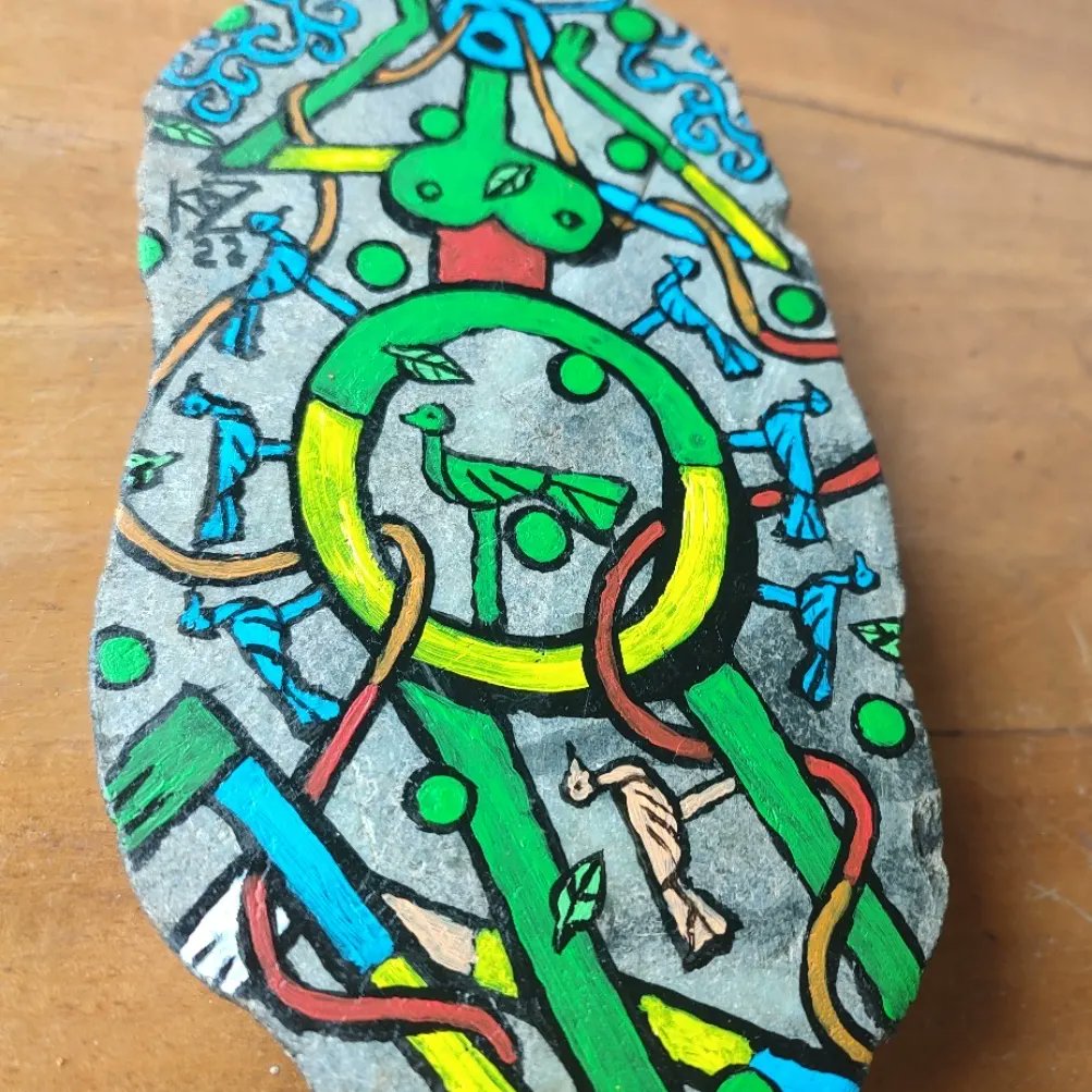 KOZARTIST's tweet photo. "New Kachin Song #35"
(Jade Series)
Acrylic on Jade stone
4.5" x 9" x 1"
Year:2022
Artist:Ko Z

#kachinART #Kachin #KOZart https://t.co/msOn5Wx4Gk