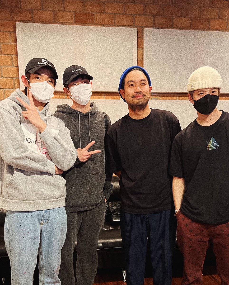 tANLiP's tweet image. I don’t miss you. #tanlipProduced for @trinity_tnt_official World Premiere 20 May.