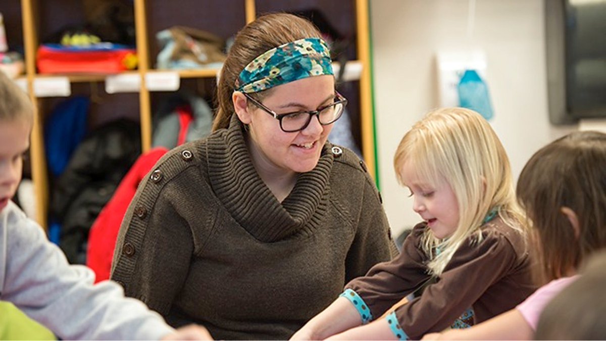 ntcmn's tweet photo. Have a sense of play and wonder? Love watching little minds grow? Learn more about our EARLY CHILDHOOD EDUCATION options! Visit https://t.co/ZYF1Ikyb2N and apply today!
#NTC #MinnState #minnstateedu #earlychildhoodeducation #abinoojiinyensigikinooamaagoowiziwin #educacióntemprana https://t.co/ZratdgIj44
