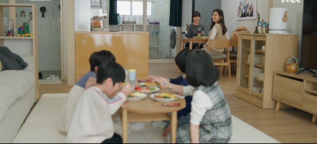 lOllOl0309's tweet photo. ???은표 춘희 둘이 뭐해??? https://t.co/qNbMLQP69M