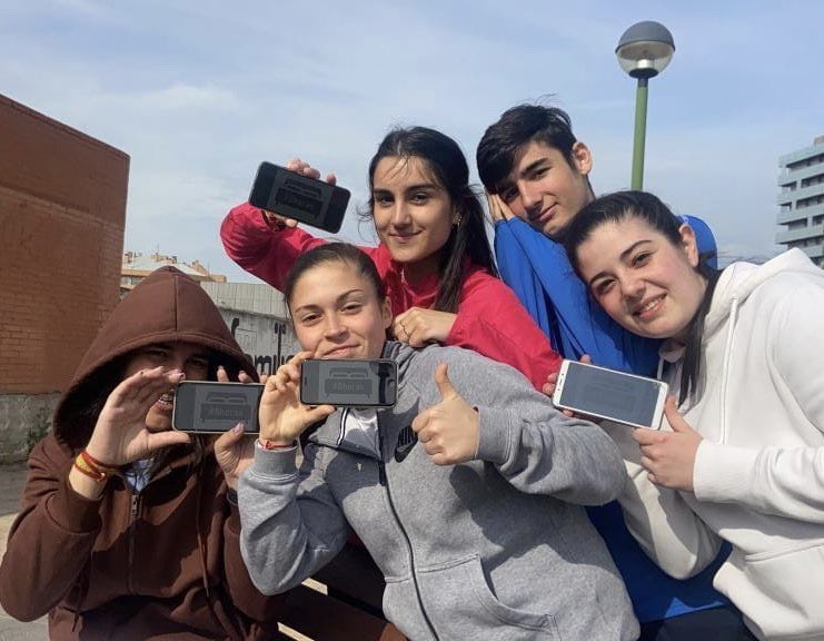 becritical8h's tweet image. 