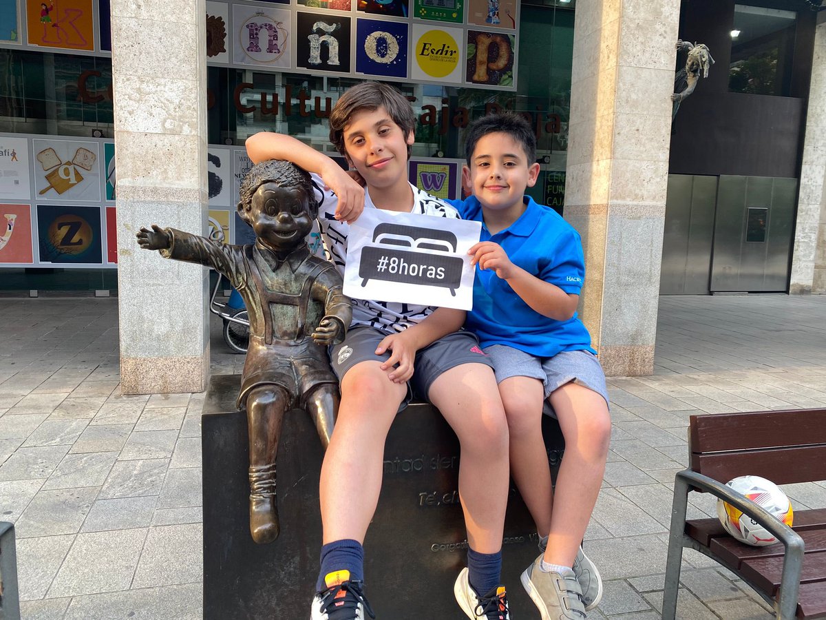 becritical8h's tweet image. 