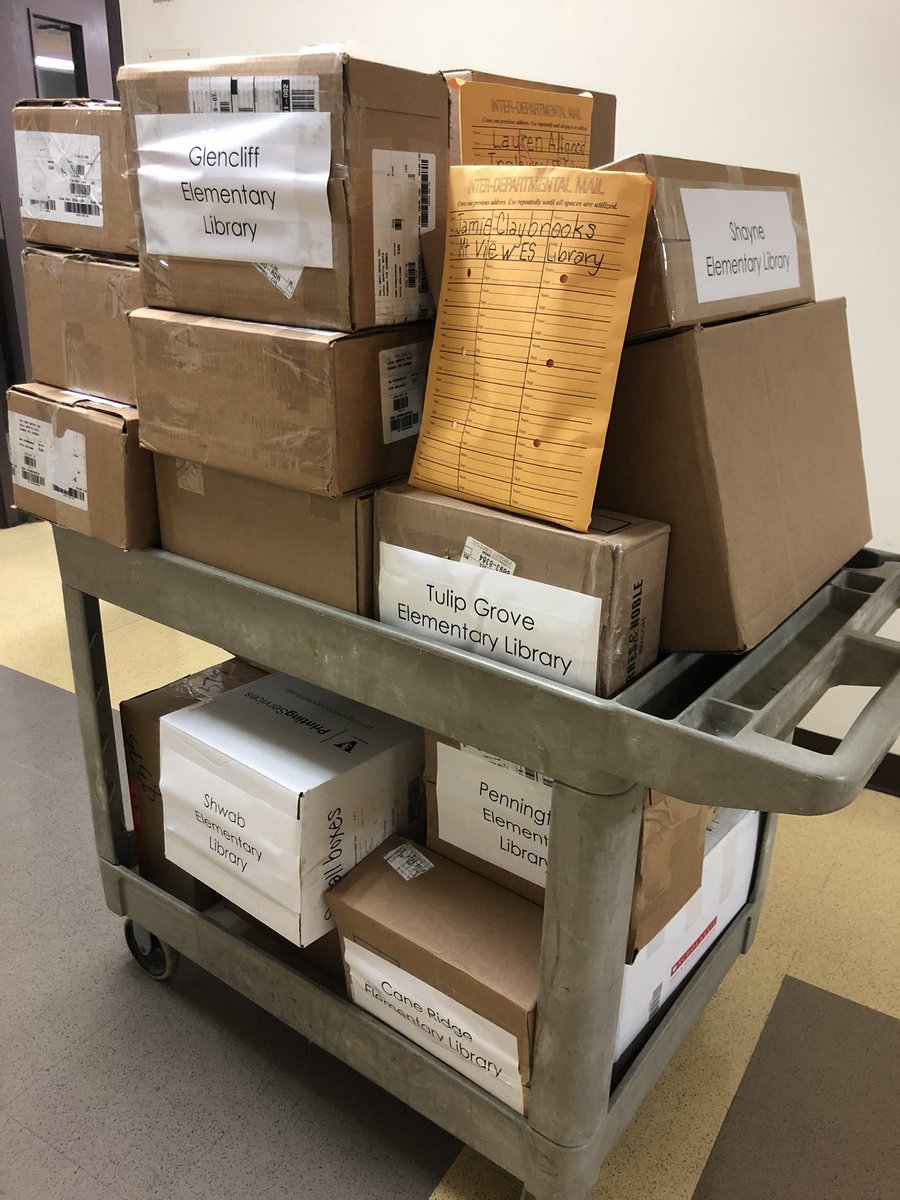 MNPSLibraries's tweet image. Mr. C’s Baseball challenge has ended! Elementary students who logged minutes and completed the challenge on Beanstack have prizes headed their way. Many thanks to Vanderbilt Athletics for sponsoring the challenge! @vucommodores @vandyMrC @zoobeanreads @MetroSchools #mnpslibhack