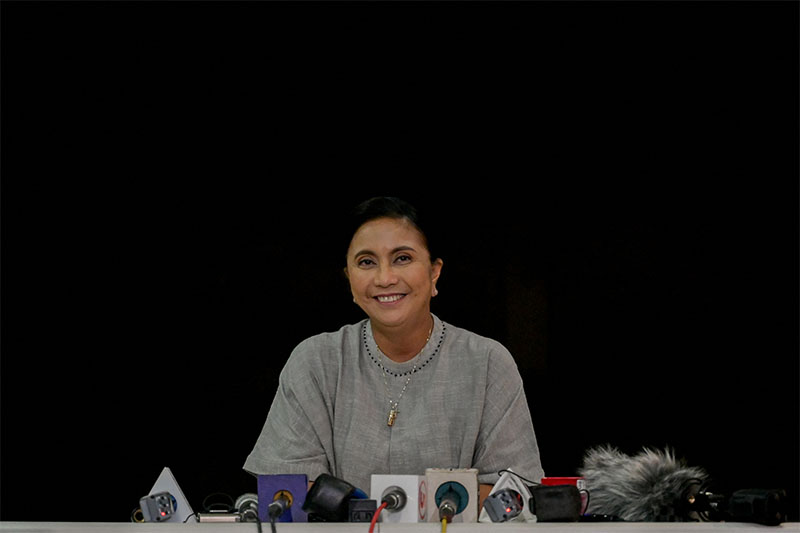 popmonkph's tweet photo. I choose you in every universe. https://t.co/I51Yn5MEXQ