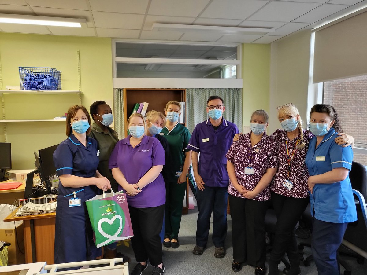 bennettandyc's tweet photo. Happy International Nurses Day from the amazing nursing teams at CAH @LeedsHospitals #NursesDay https://t.co/tUlKtY3J06