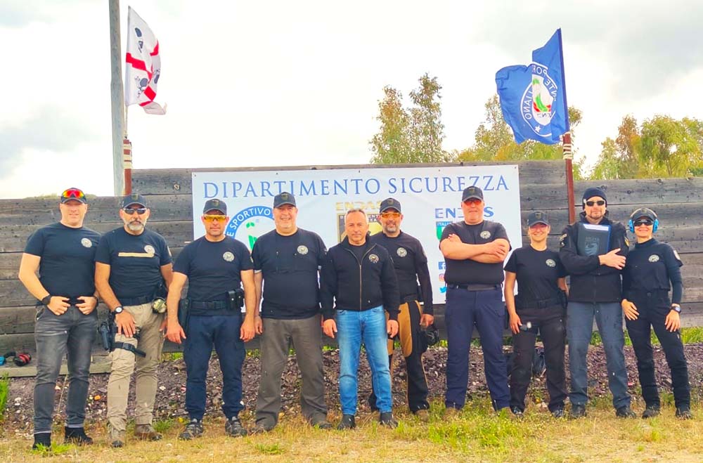 NazionaleEndas's tweet photo. Domenica 8 maggio si è svolto nel Comune di Sant’Antioco, Sardegna, il #SardiniaChallenge, gara di #TiroDinamico.
La competizione ha visto trionfare Marcello Valdes, eccellente tiratore dell’Arma dei #carabinieri https://t.co/QMDccTczR3