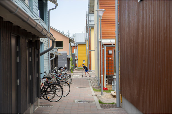 Asumisen asiantuntijoita tulossa maailmalta tutustumaan Helsingin asumisen ratkaisuihin 14.–17.6. Tule sinäkin! 

Ohjelma: socialhousingfestival.eu/events/festiva…
👇
hel.fi/uutiset/fi/kau…

#asuminen #asuntopolitiikka
#ISHF2022 @ishf2022  <a href="/HousingEurope/">Housing Europe</a> #Helsinki