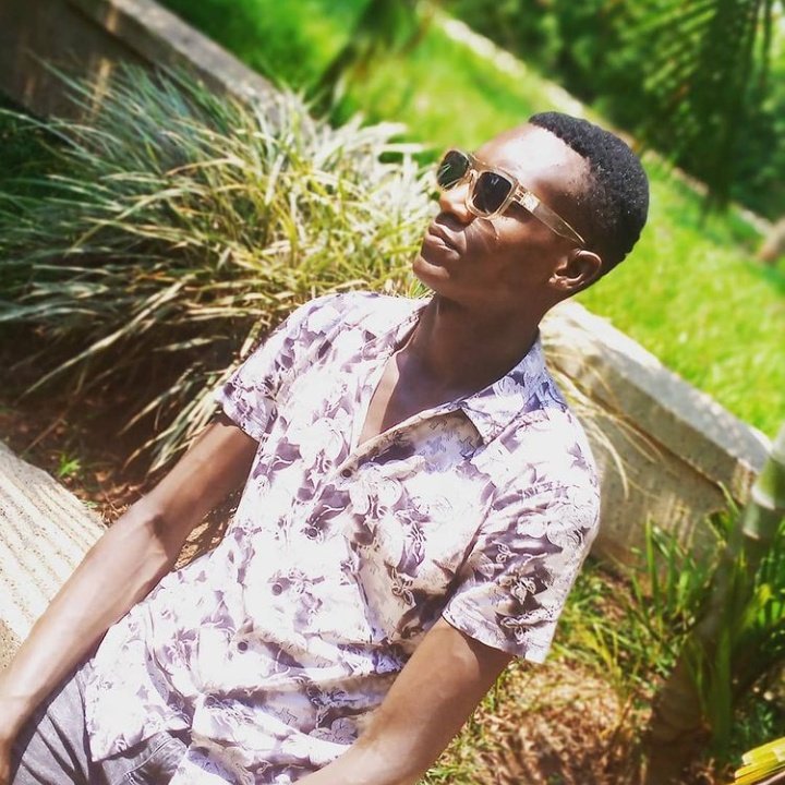 SimonLutalo's tweet photo. #NewProfilePic https://t.co/hatscKzUlG