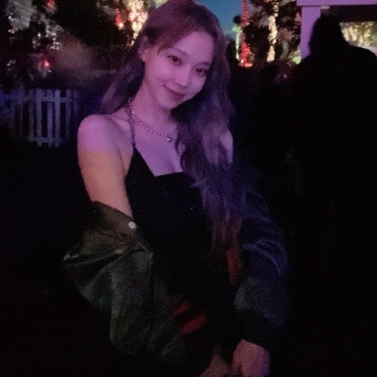 kkeyylee's tweet photo. hi,ayo temenan? #mutualan #mootsrp #moots #roleplayerindonesia #Winteraespa https://t.co/Ks9ZZnQfOO