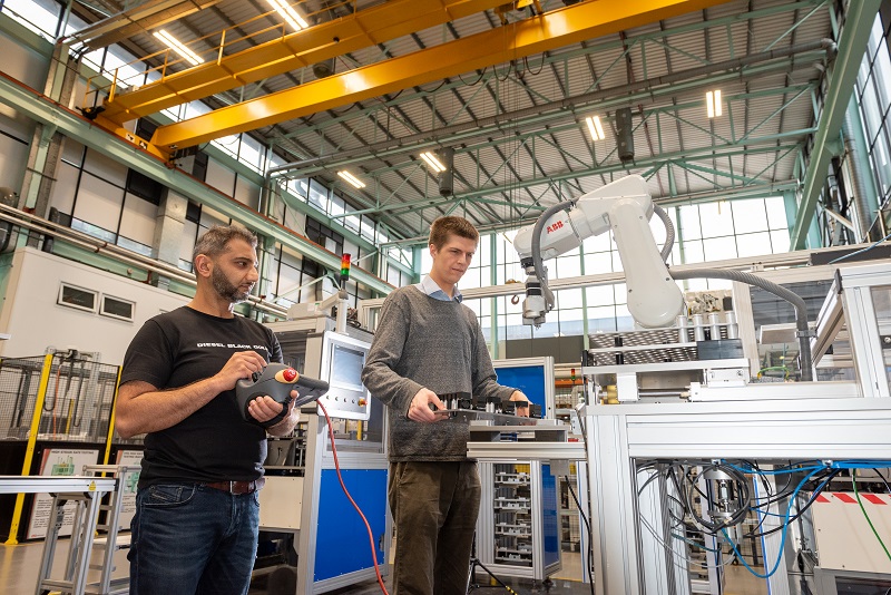 wmgwarwick's tweet photo. According to the #REFResults over 90% of our research is ‘world-leading’ or ‘internationally excellent’ in terms of originality, significance &amp; rigour. A fantastic outcome for us &amp; our colleagues @WarwickEngineer
@warwickuni

https://t.co/iV8mRu8Mrx
#REF2021
@Ref_2021 @ResEngland https://t.co/oksrDzjBnq