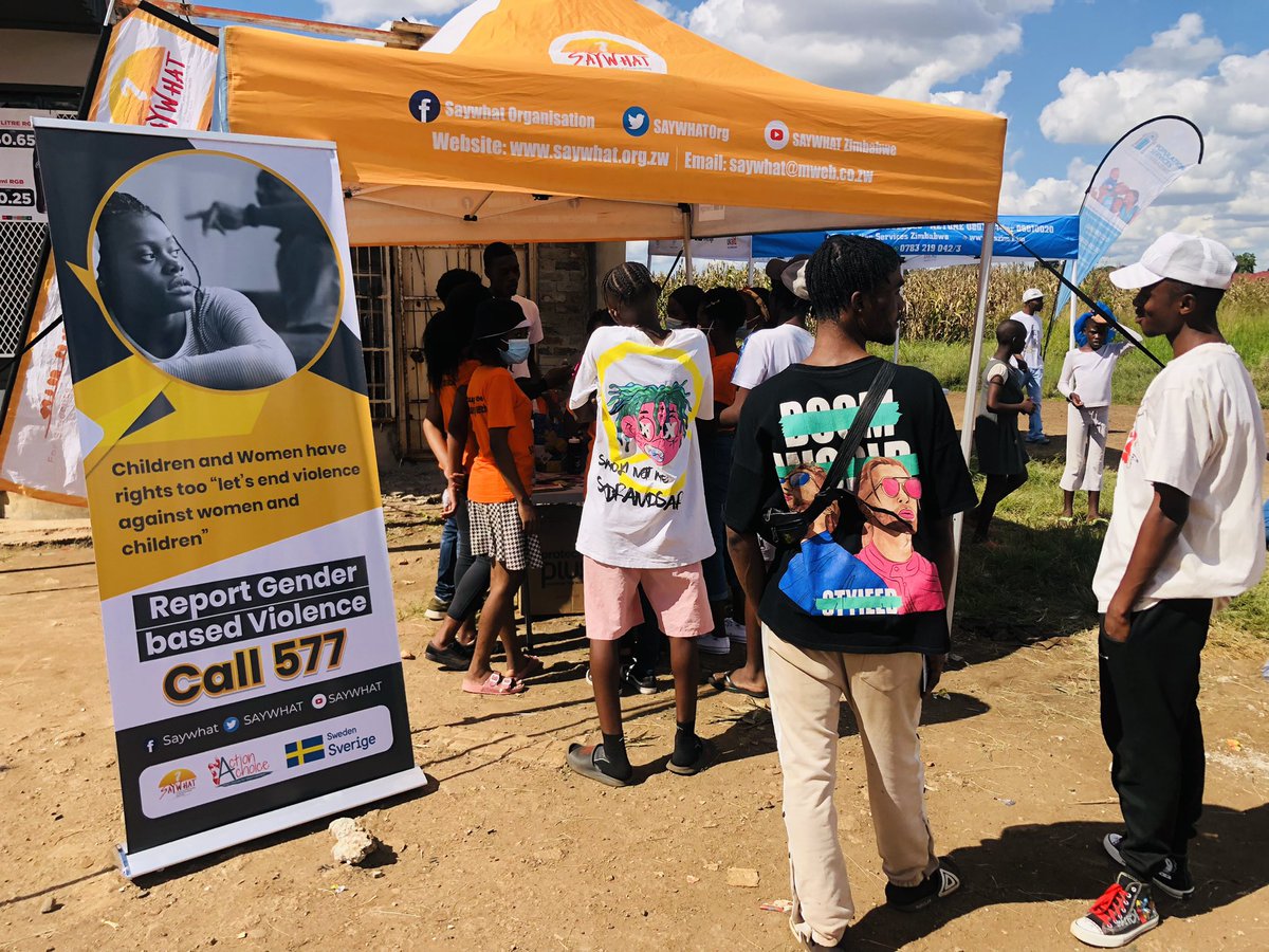 BerthaKatsonga's tweet photo. In Rugare Shopping Center intensifying efforts to curb teen pregnancies, end child marriages, gender based violence and empowering our women with credible information and incidental services. #endchildmarriages
#Call577 https://t.co/6FzhBQUm4X